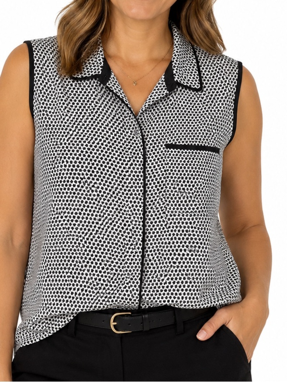 Liz Claiborne Sleeveless Blouse Large Black White Print Career Workwear Button F